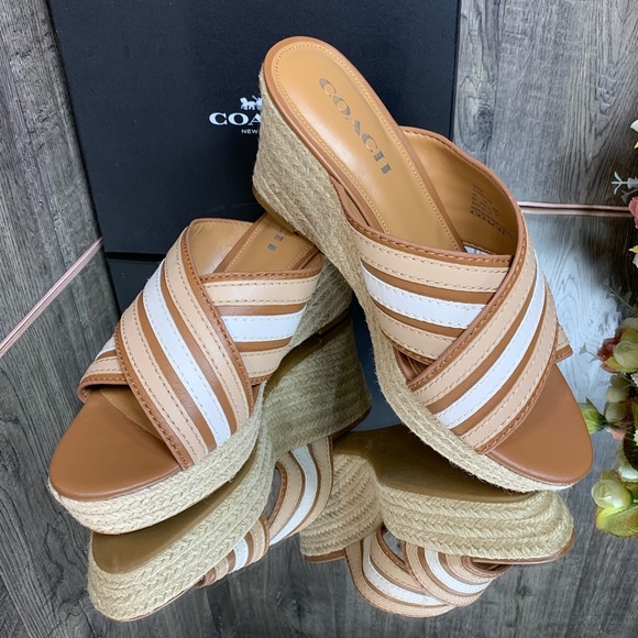 🛍 COACH FLORENTINE MAT CF/MAT CLF SADDLE/BEECHWOO - Picture 1 of 8